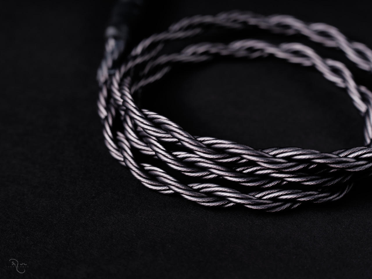 Brise Audio SHIROGANE 8-wire Ultimate IEM cable