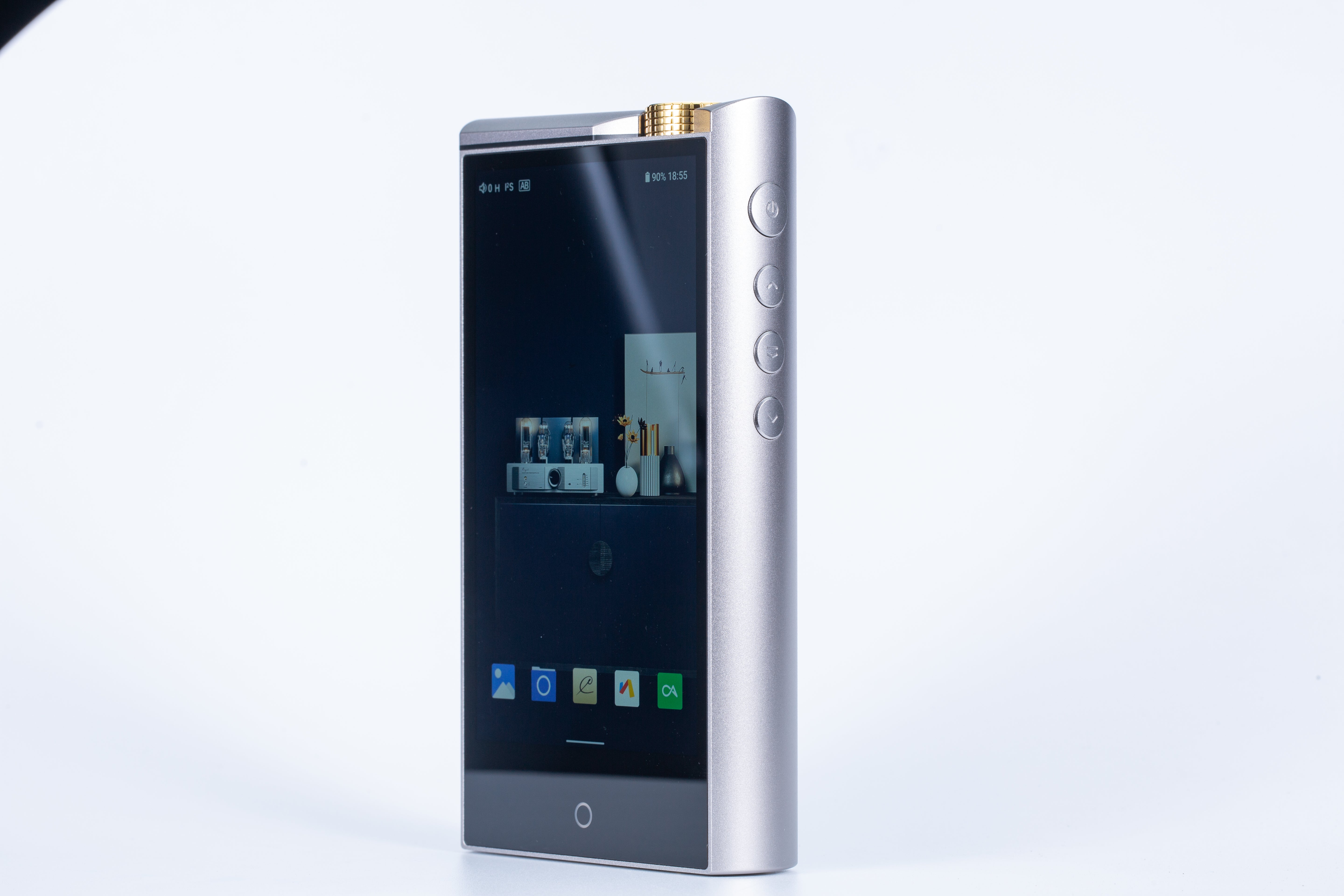 Cayin N7+ Master Quality Digital Audio Player - MusicTeck