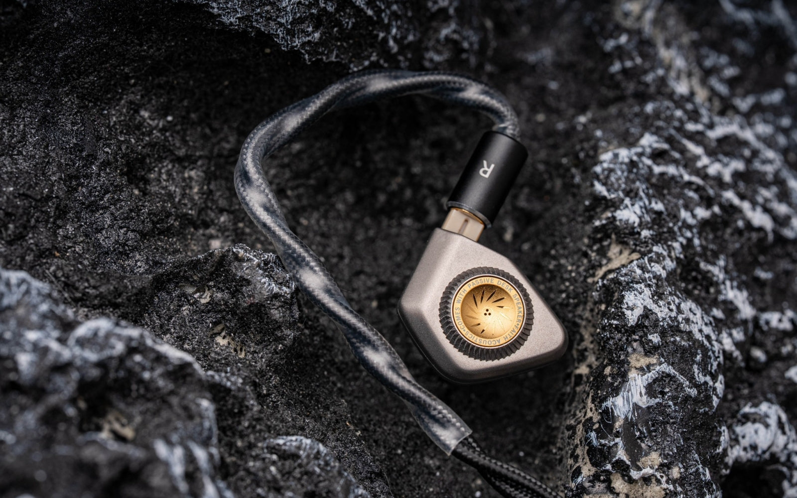 Faith Audio E1000 - MusicTeck