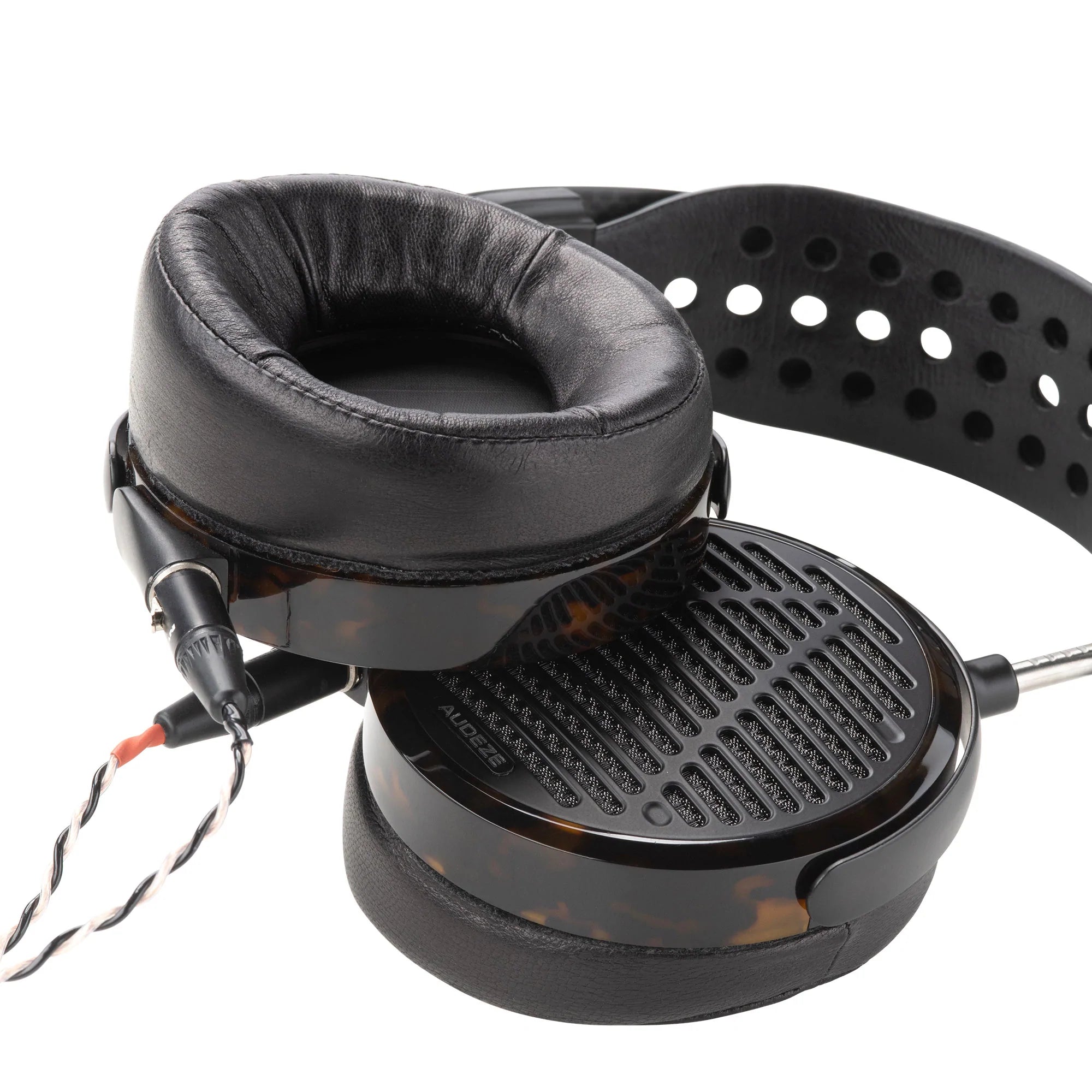Audeze LCD-5 - MusicTeck