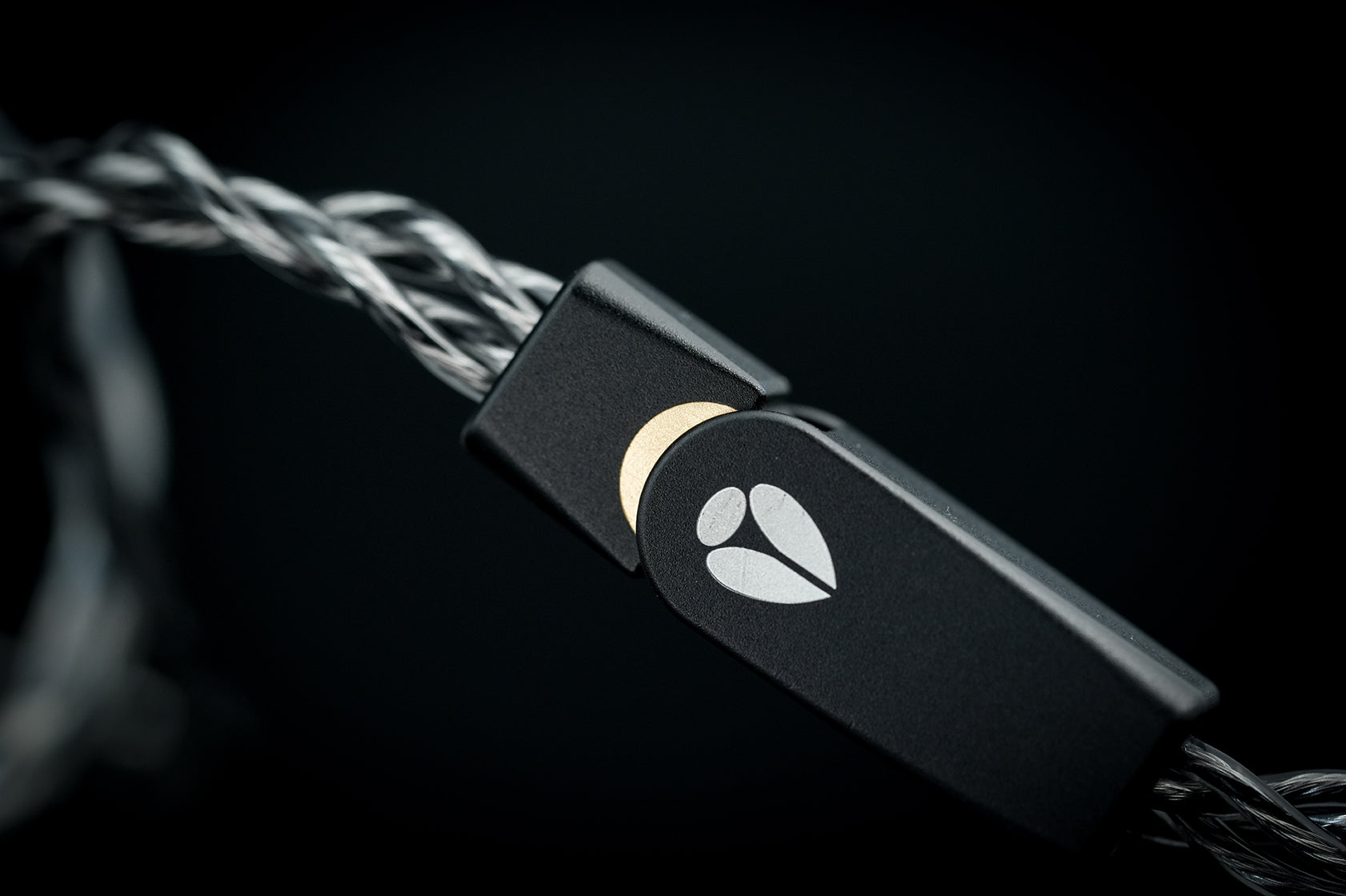 ARTPICAL Lunar Ring - MusicTeck
