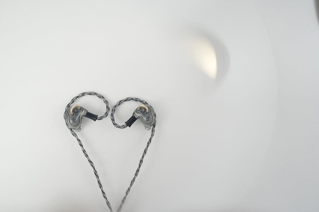 ARTPICAL Lunar Ring - MusicTeck