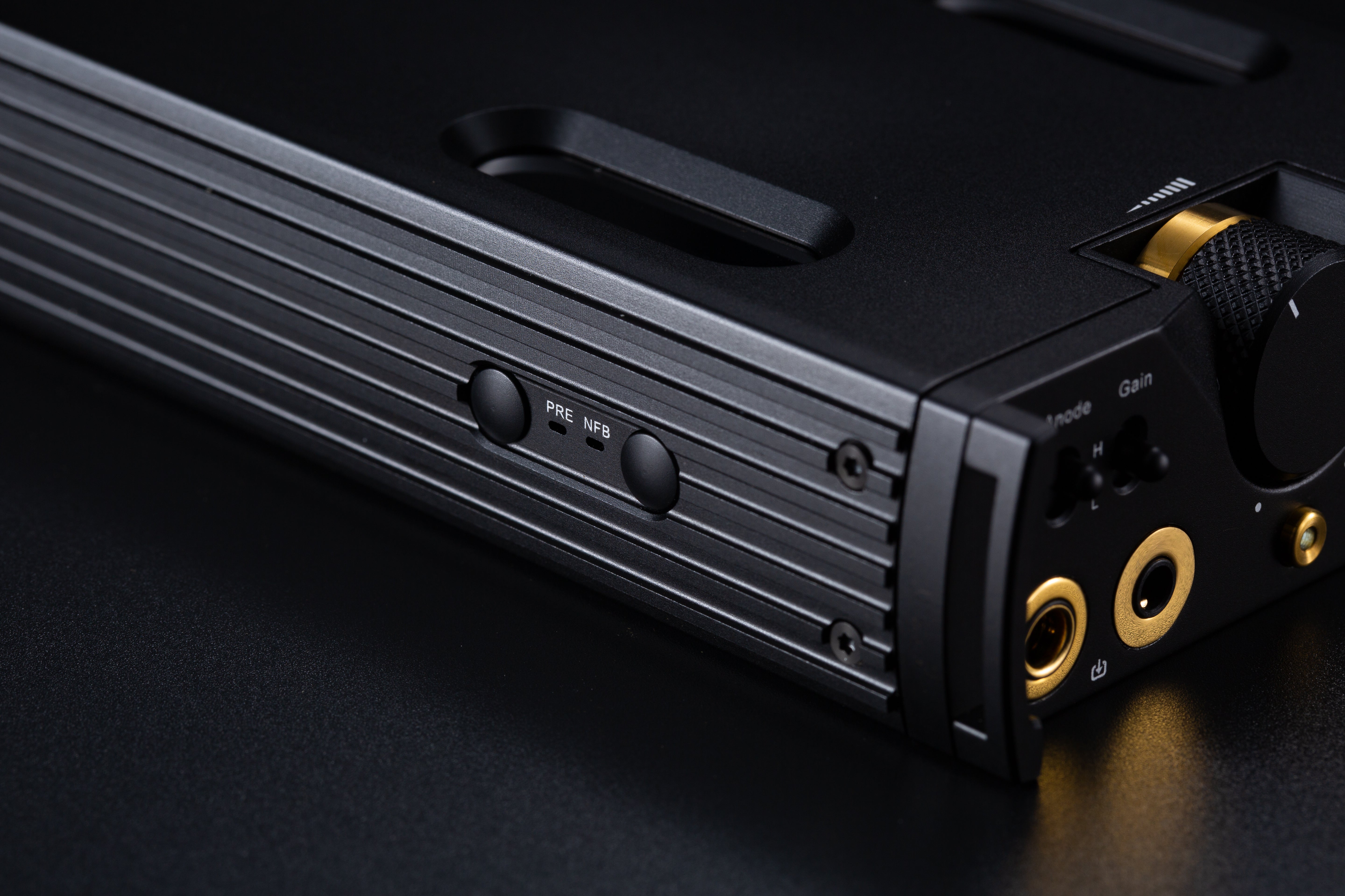Cayin C9II Portable Headphone Amplifier Black Color Edition - MusicTeck 