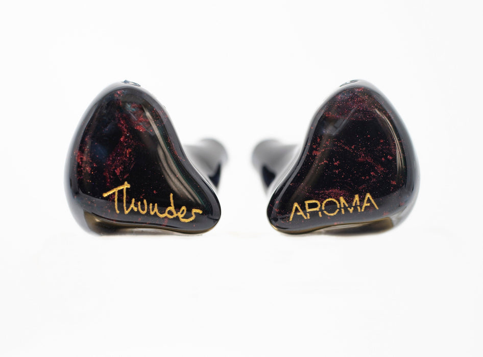Aroma Audio Thunder (Like New) (earbuds, cable, eartips, metal case but without original package)