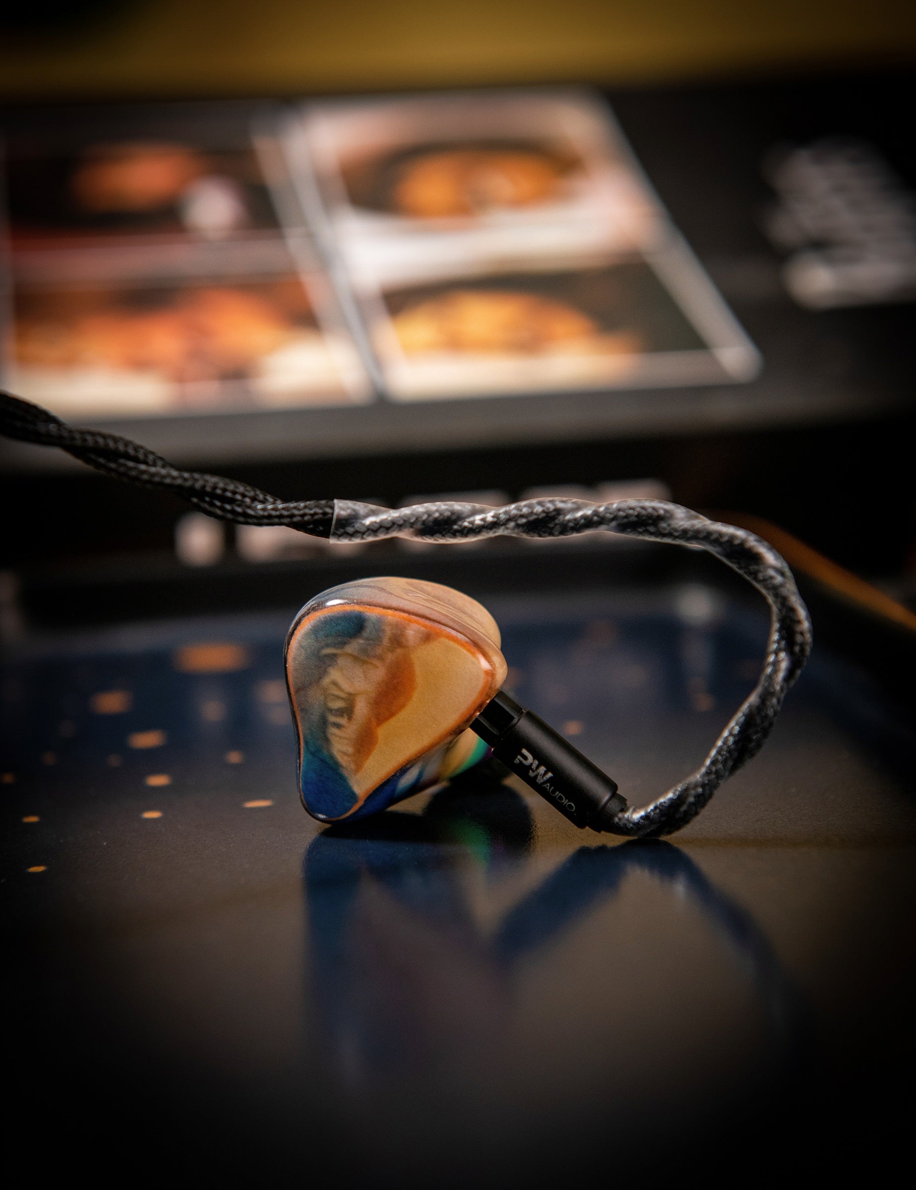 Quill Acoustics Satin