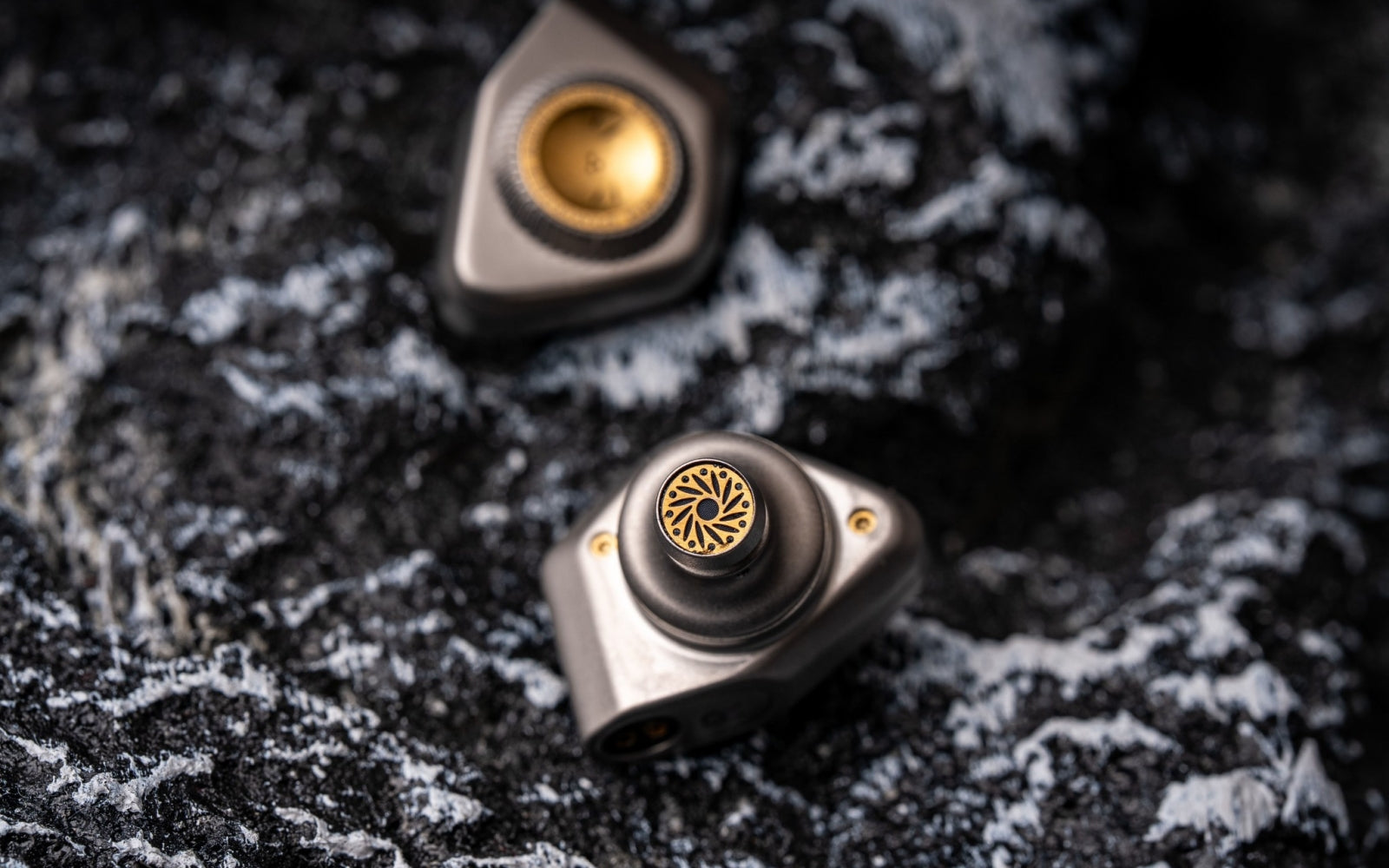 Faith Audio E1000 - MusicTeck 