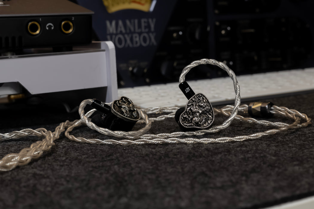 FlipEars Arion (In stock)