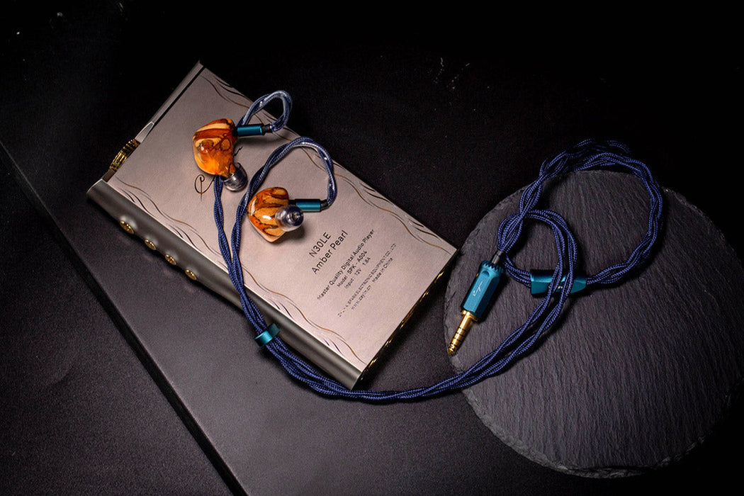 Cayin N30LE Amber Pearl Combo (with UM Amber Pearl IEM) - 99 set worldwide