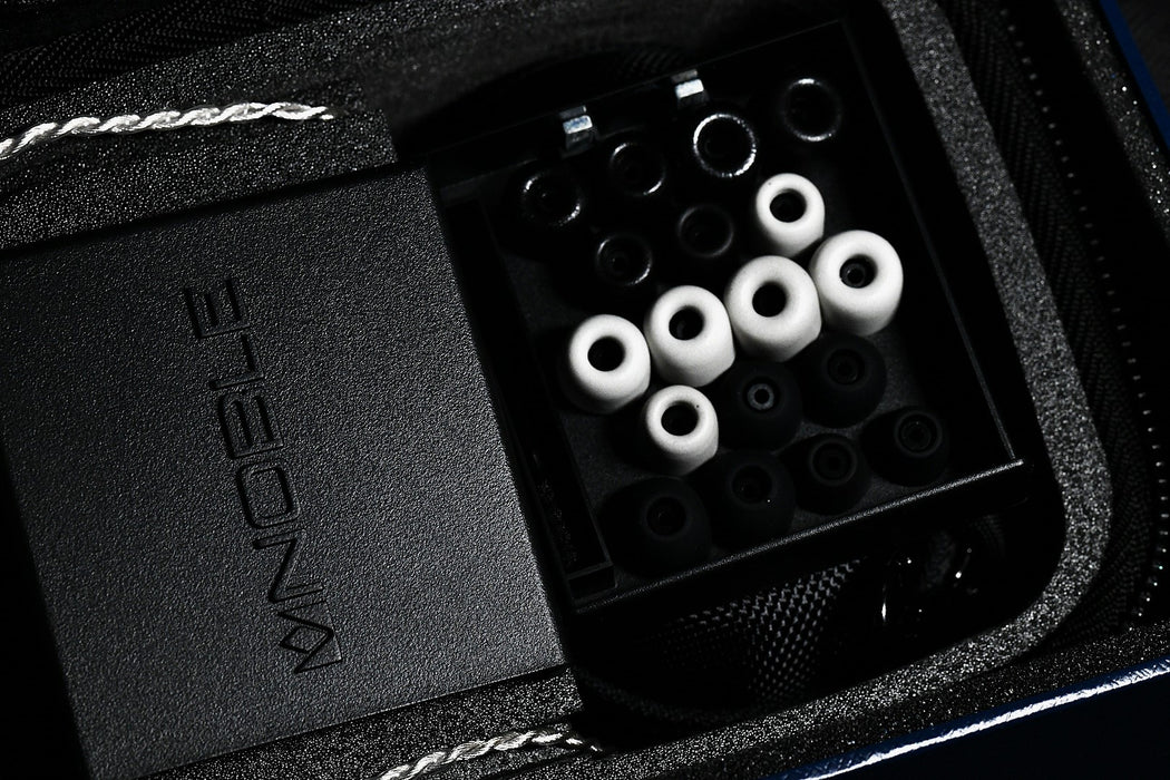 Noble Onyx (Like New)