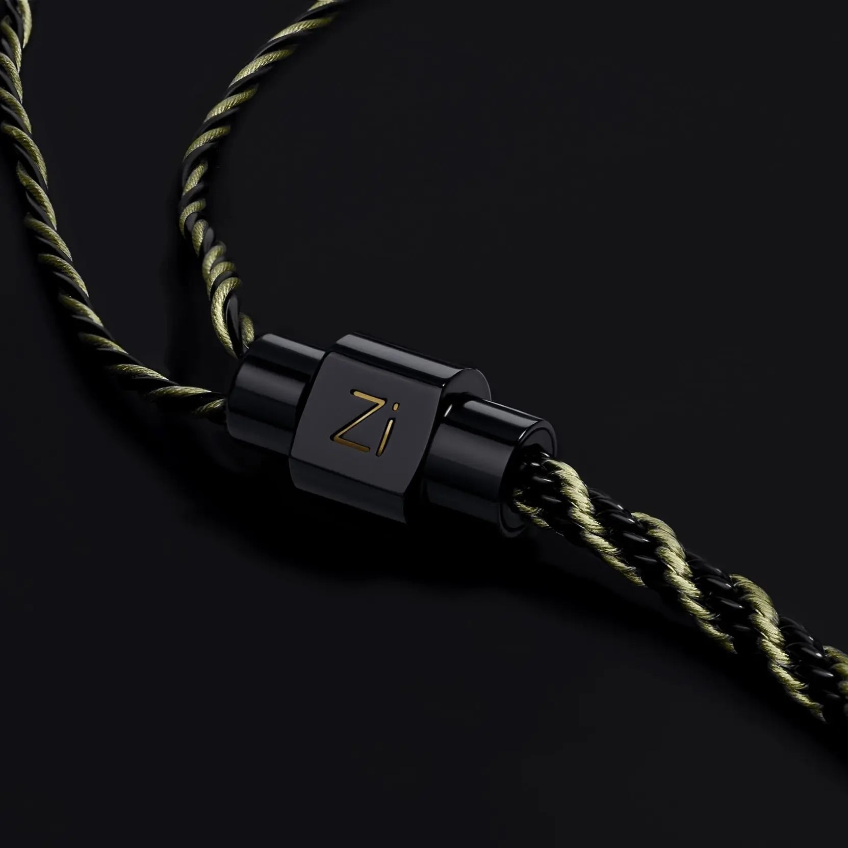 Zikman Arno Elegance – Hybrid Copper Gold-Plated Silver Cable